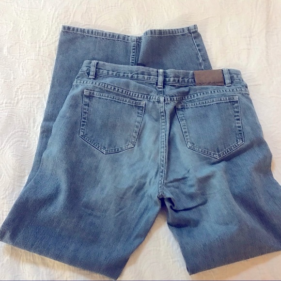 DKNY Women’s Jeans. Size 10 - Picture 2 of 4
